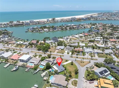 24 Marina Terrace Treasure Island FL 33706