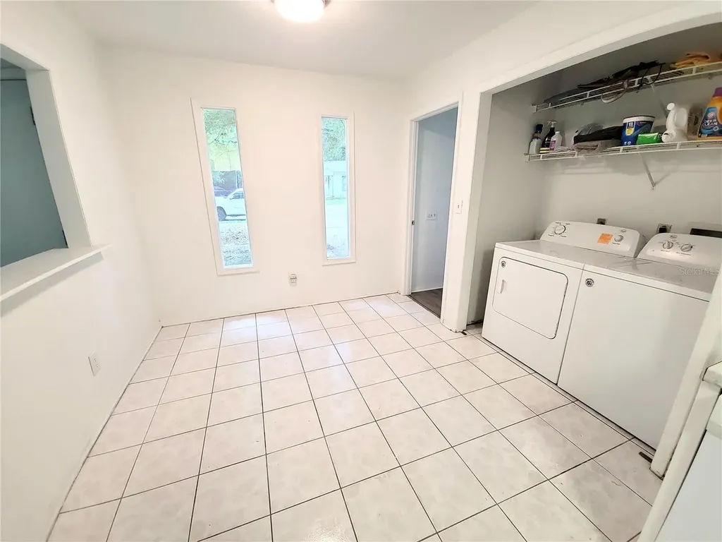 3301 NW 19th Street Gainesville FL 32605