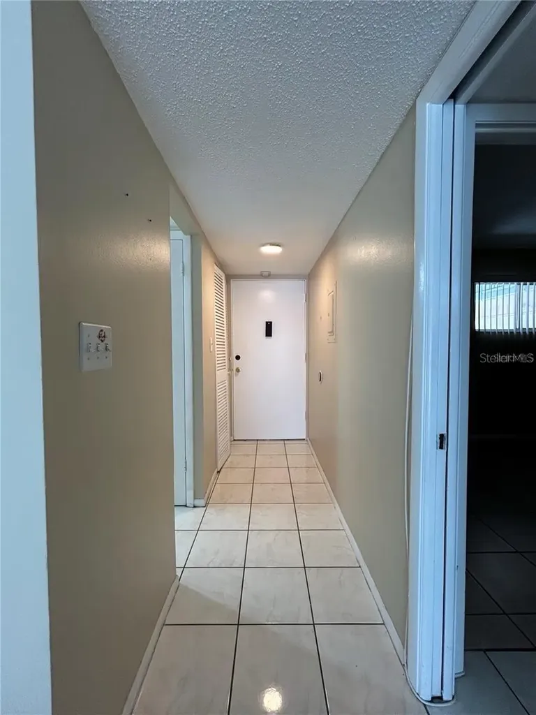 2763 Woodgate Lane Sarasota FL 34231
