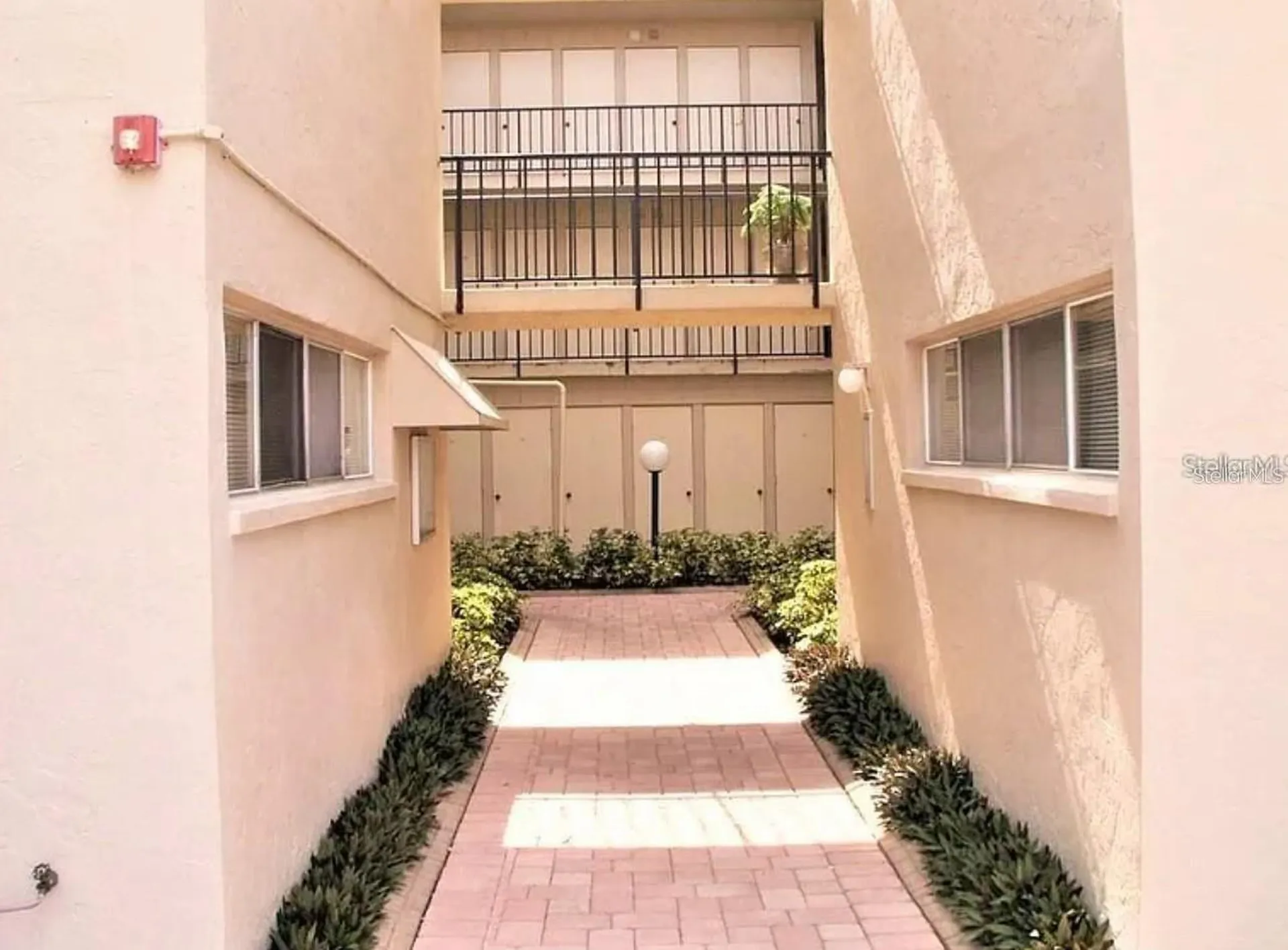 2763 Woodgate Lane Sarasota FL 34231