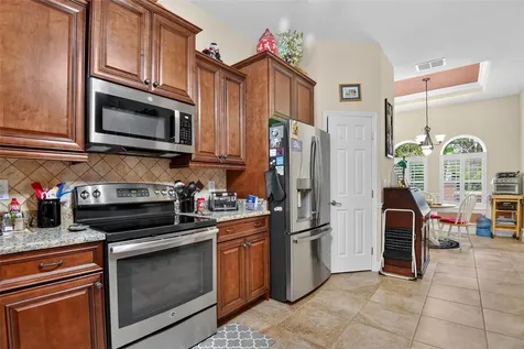 110 Via Roma Ormond Beach FL 32174