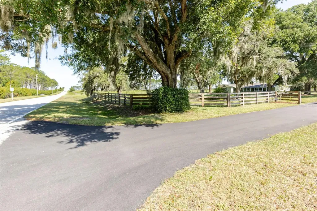 24063 Hayman Road Brooksville FL 34602