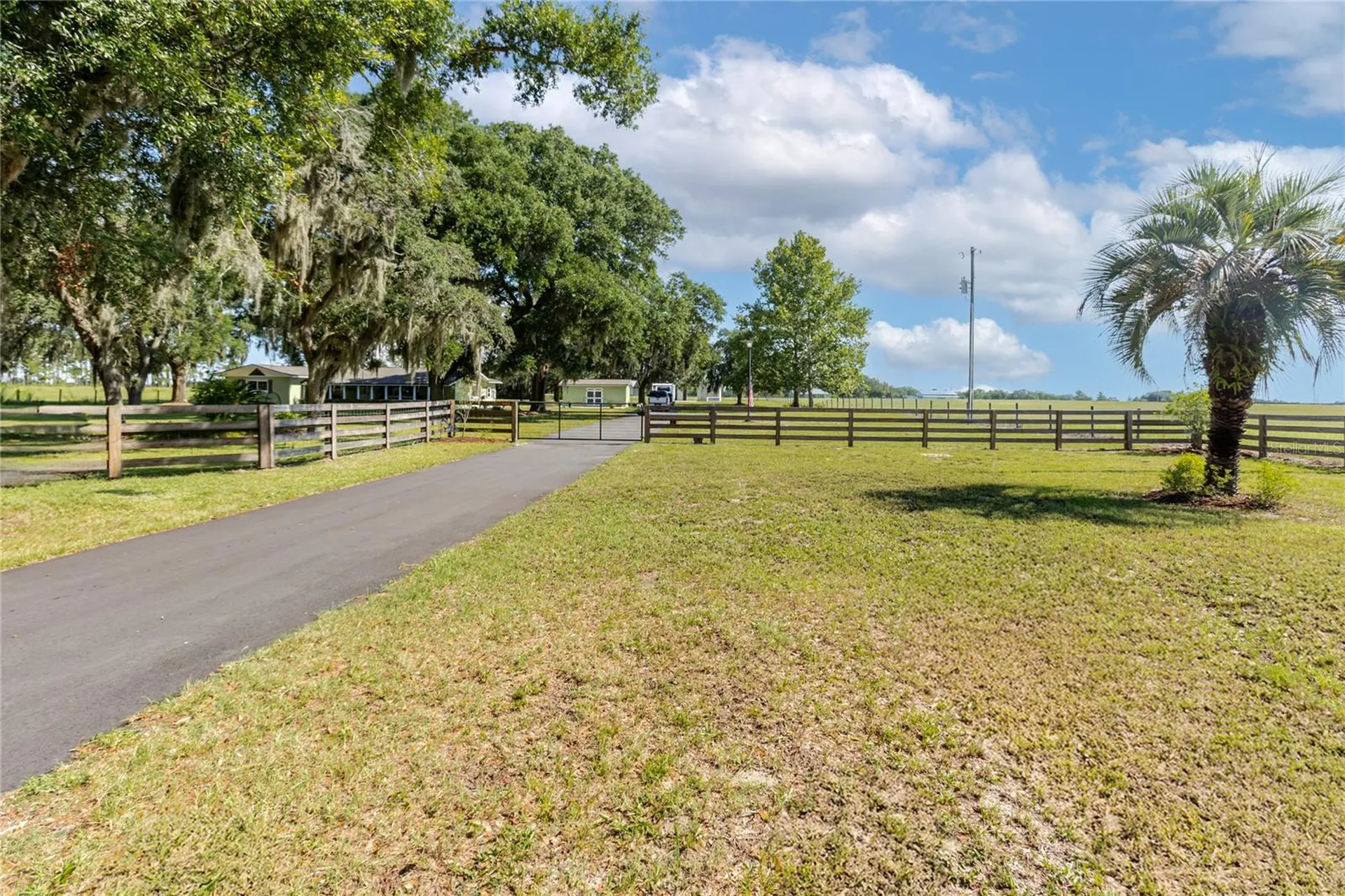 24063 Hayman Road Brooksville FL 34602