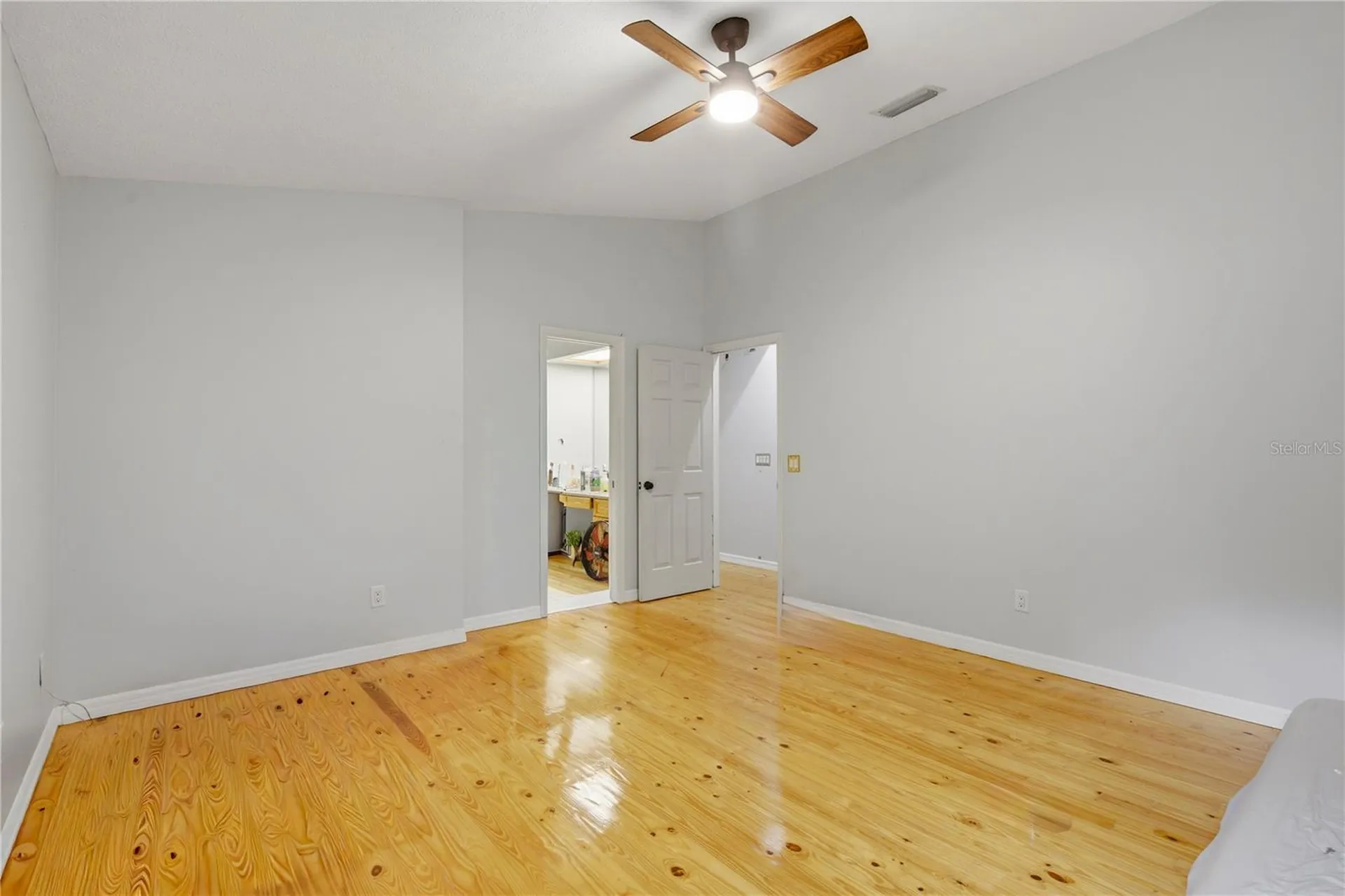 25520 Oaks Boulevard Land O Lakes FL 34639