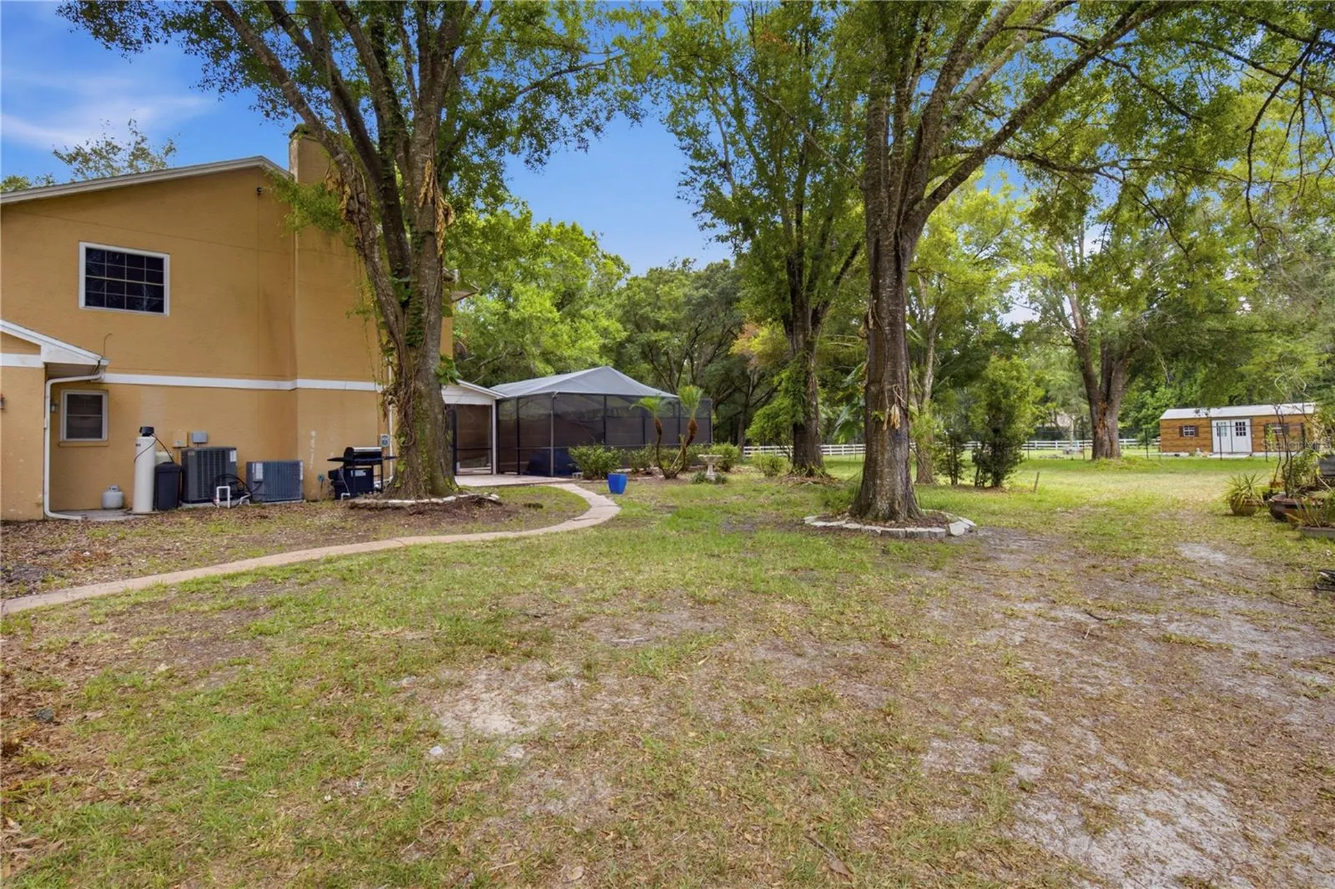 25520 Oaks Boulevard Land O Lakes FL 34639