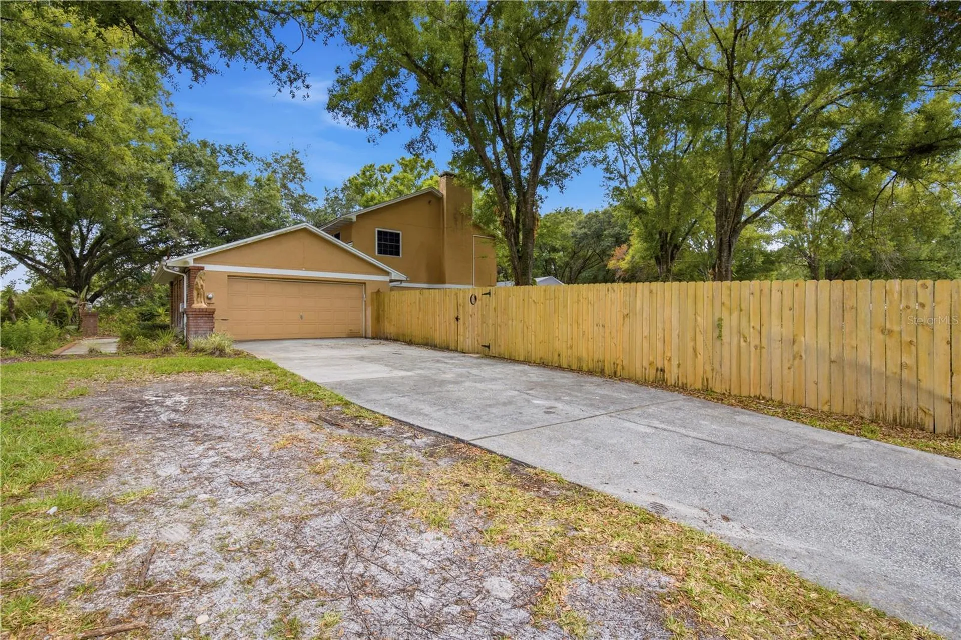25520 Oaks Boulevard Land O Lakes FL 34639