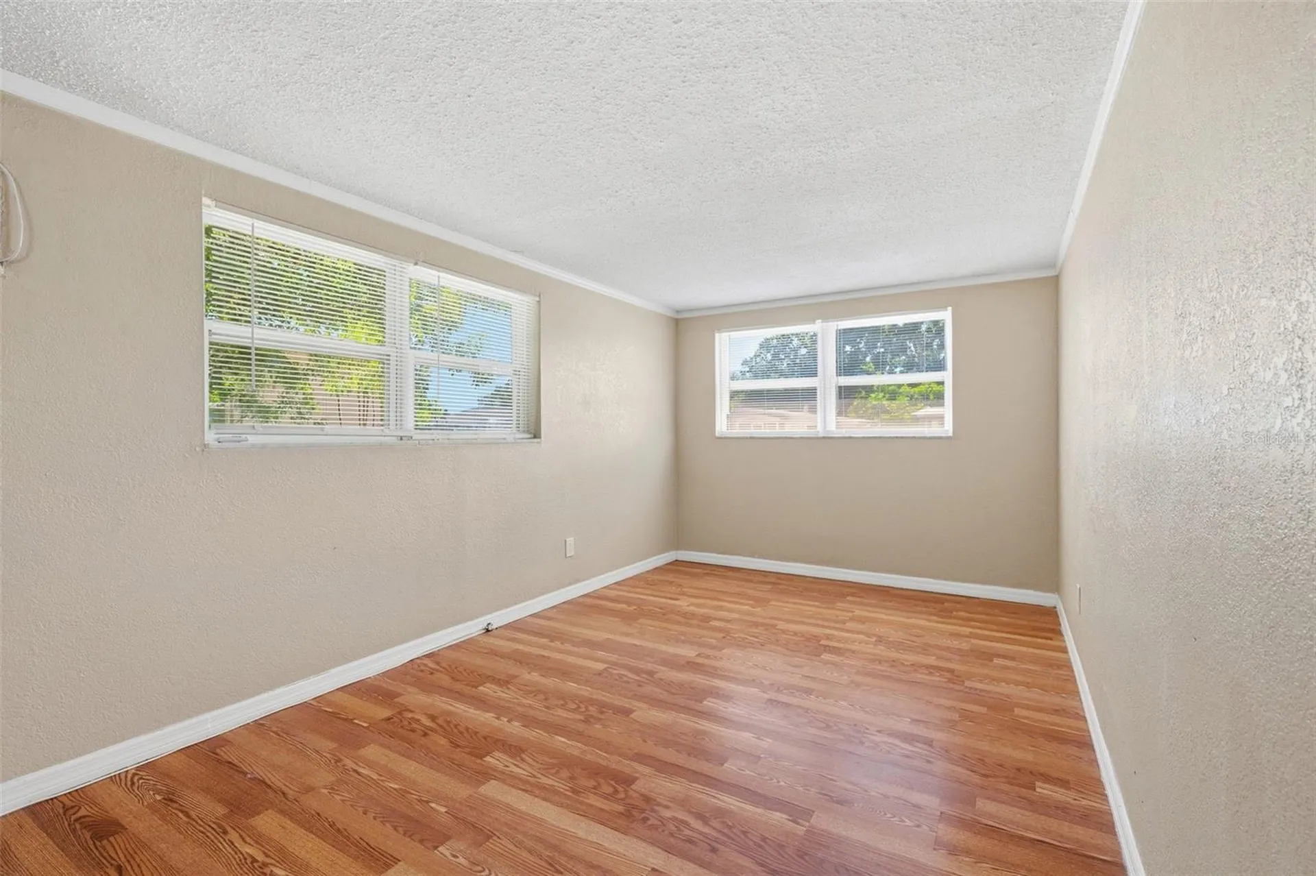 8871 93rd Street Seminole FL 33777