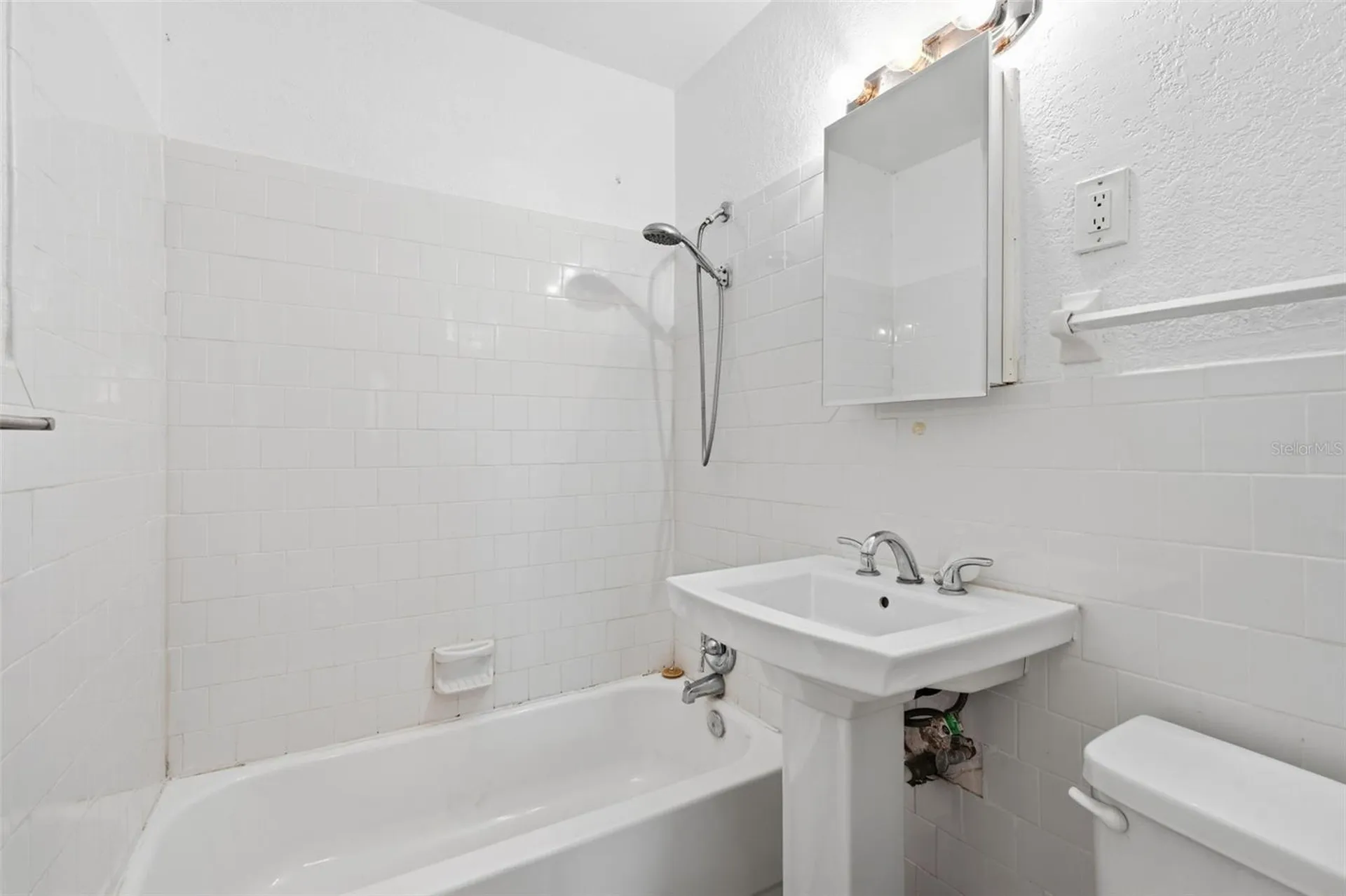8871 93rd Street Seminole FL 33777
