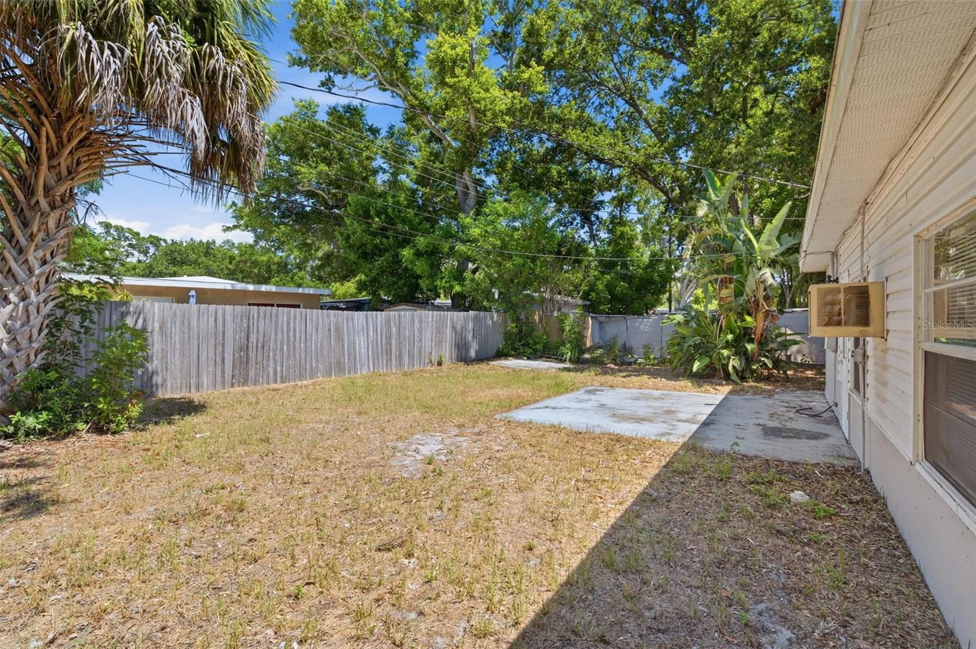 8871 93rd Street Seminole FL 33777