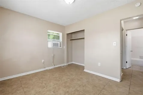 8871 93rd Street Seminole FL 33777