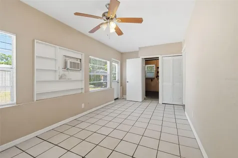 8871 93rd Street Seminole FL 33777