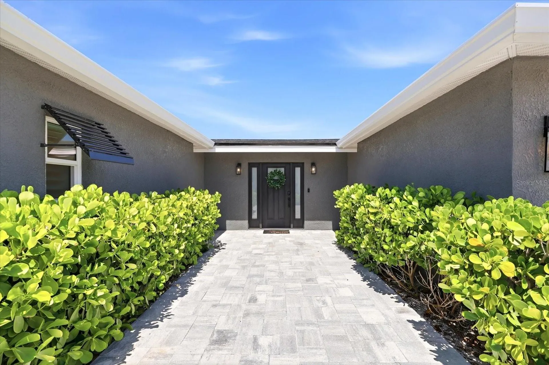 121 79th Street S St Petersburg FL 33707