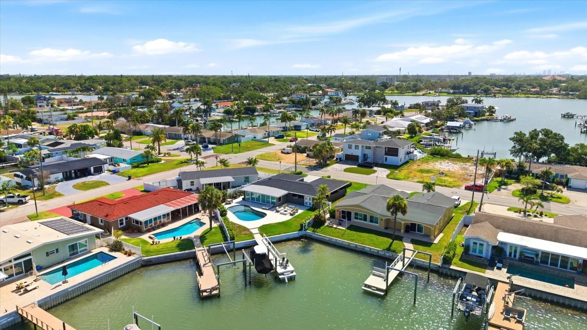 121 79th Street S St Petersburg FL 33707