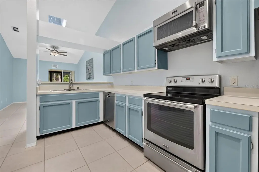 5808 Red Cedar Lane Tampa FL 33625