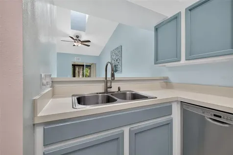 5808 Red Cedar Lane Tampa FL 33625