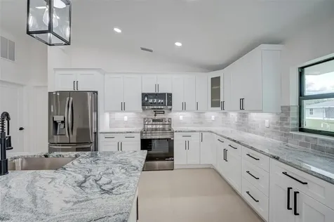 7042 Grove Boulevard Punta Gorda FL 33982