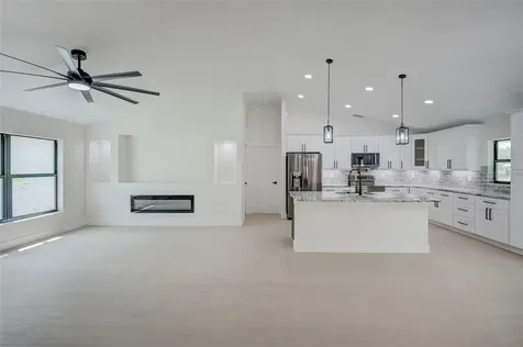 7042 Grove Boulevard Punta Gorda FL 33982