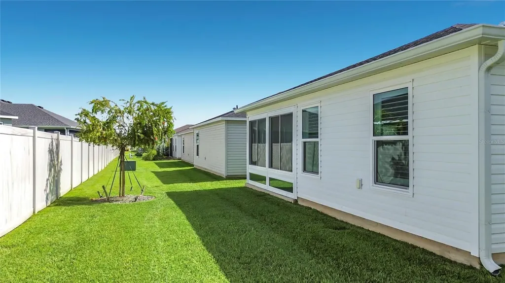 6966 Lisa Lane The Villages FL 34762