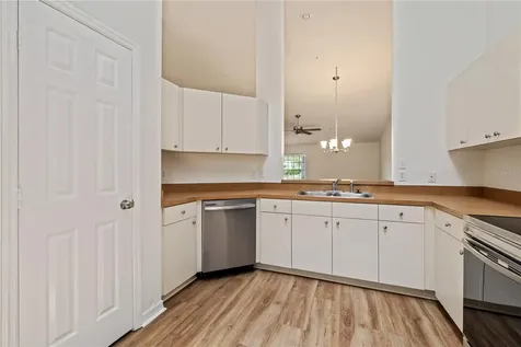 8407 Terrace Meadows Court Tampa FL 33637