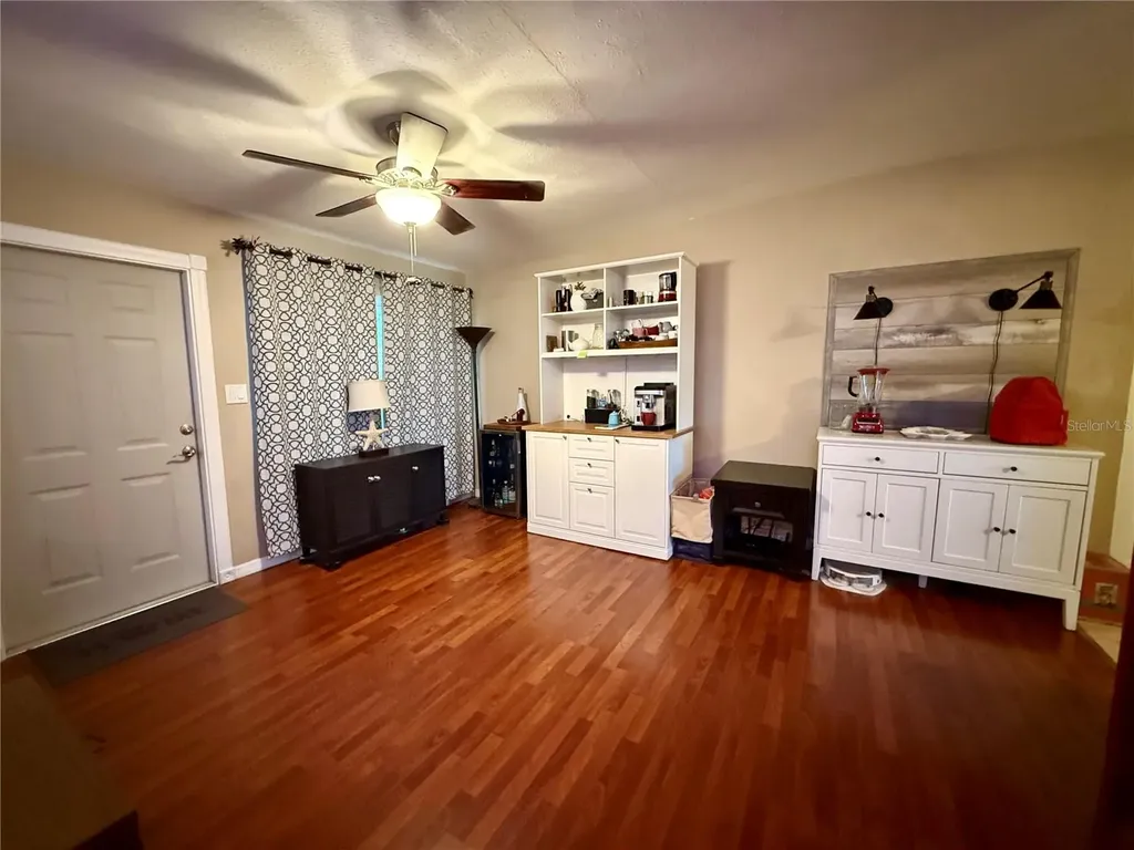 1609 Scott Street Clearwater FL 33755