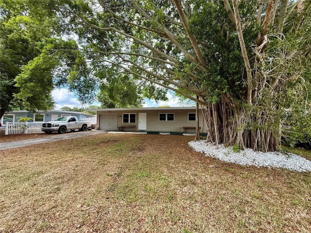 1609 Scott Street Clearwater FL 33755