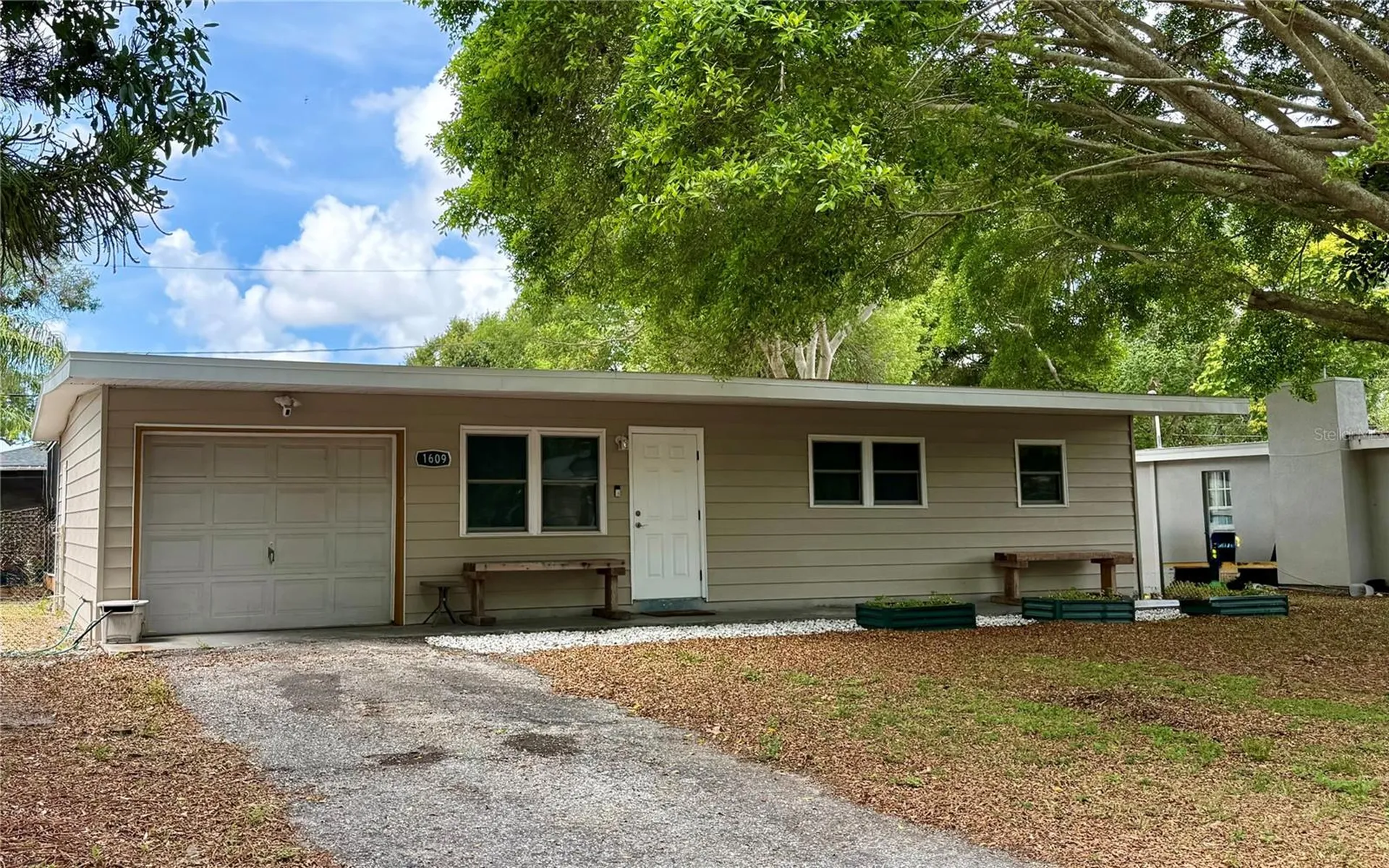 1609 Scott Street Clearwater FL 33755
