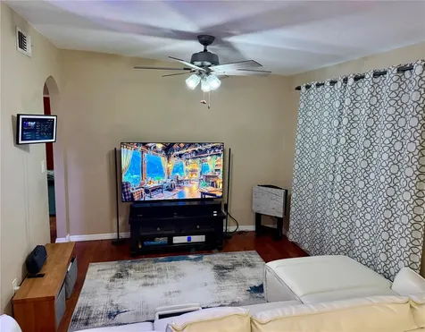 1609 Scott Street Clearwater FL 33755
