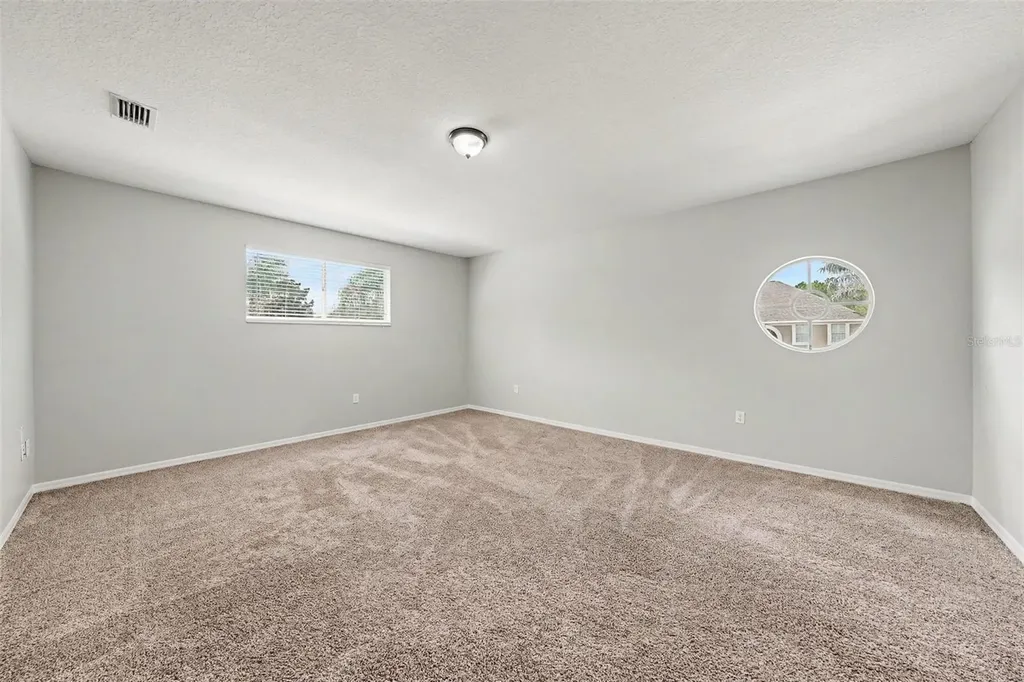 6112 Cezanne Avenue Lutz FL 33558