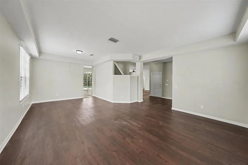 6112 Cezanne Avenue Lutz FL 33558