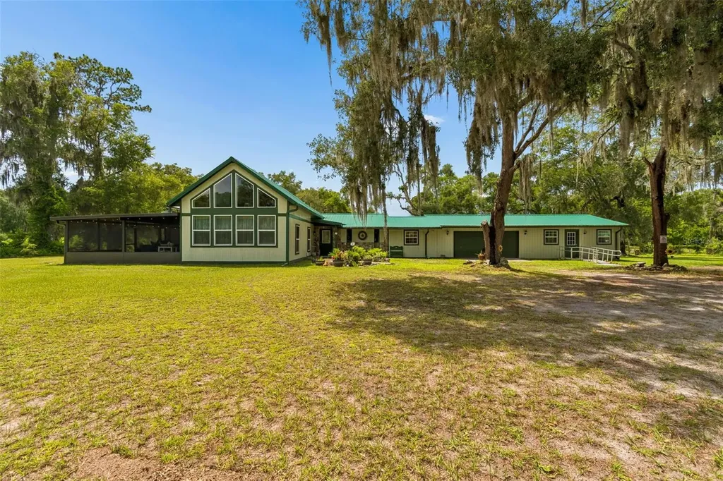 11094 SW 51st Drive Webster FL 33597