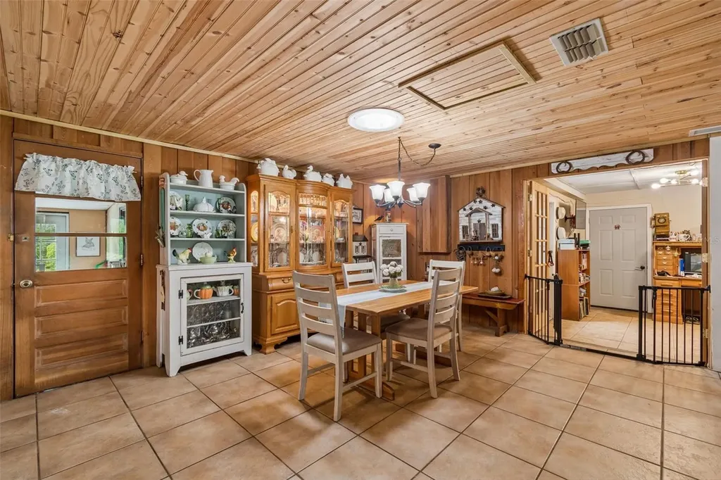 11094 SW 51st Drive Webster FL 33597