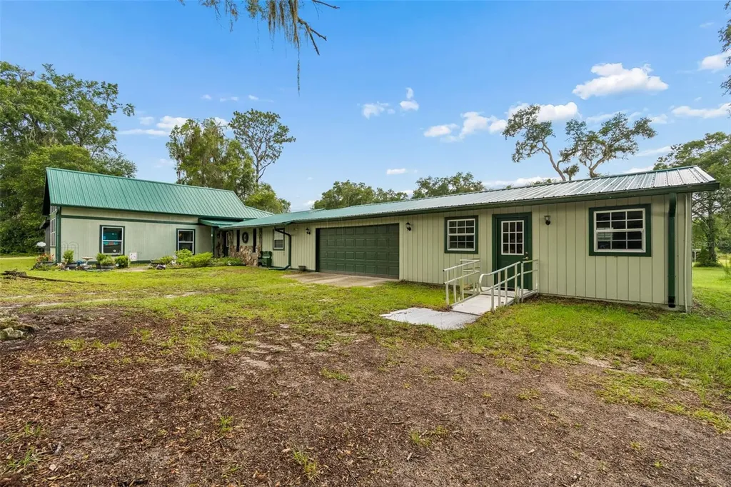 11094 SW 51st Drive Webster FL 33597
