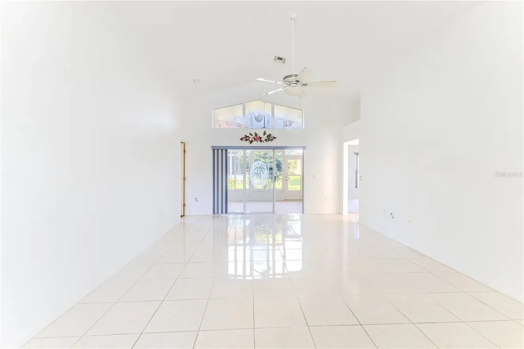 11261 Mcracken Drive Spring Hill FL 34609