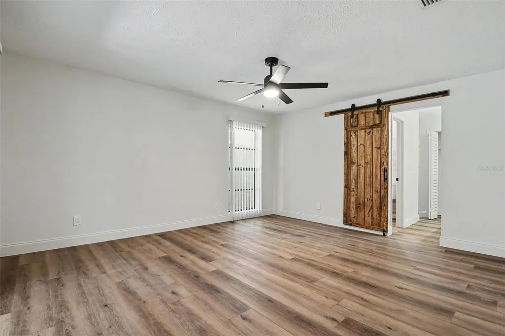 5305 E 127th Avenue Tampa FL 33617