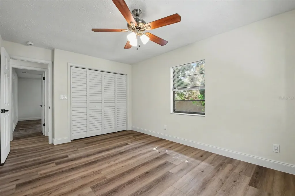 5305 E 127th Avenue Tampa FL 33617