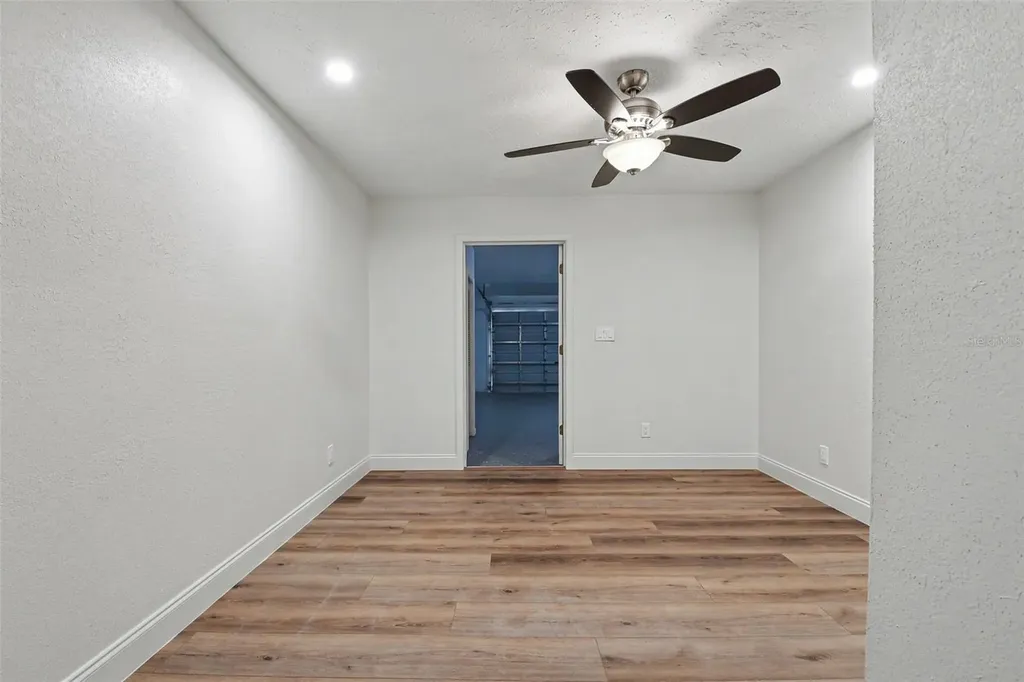 5305 E 127th Avenue Tampa FL 33617