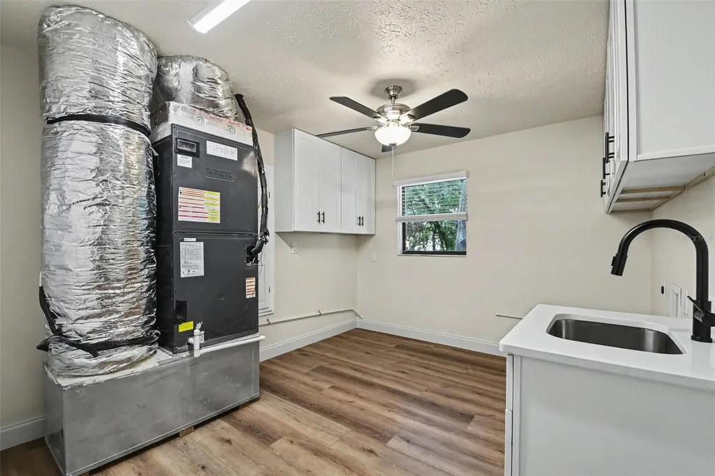 5305 E 127th Avenue Tampa FL 33617
