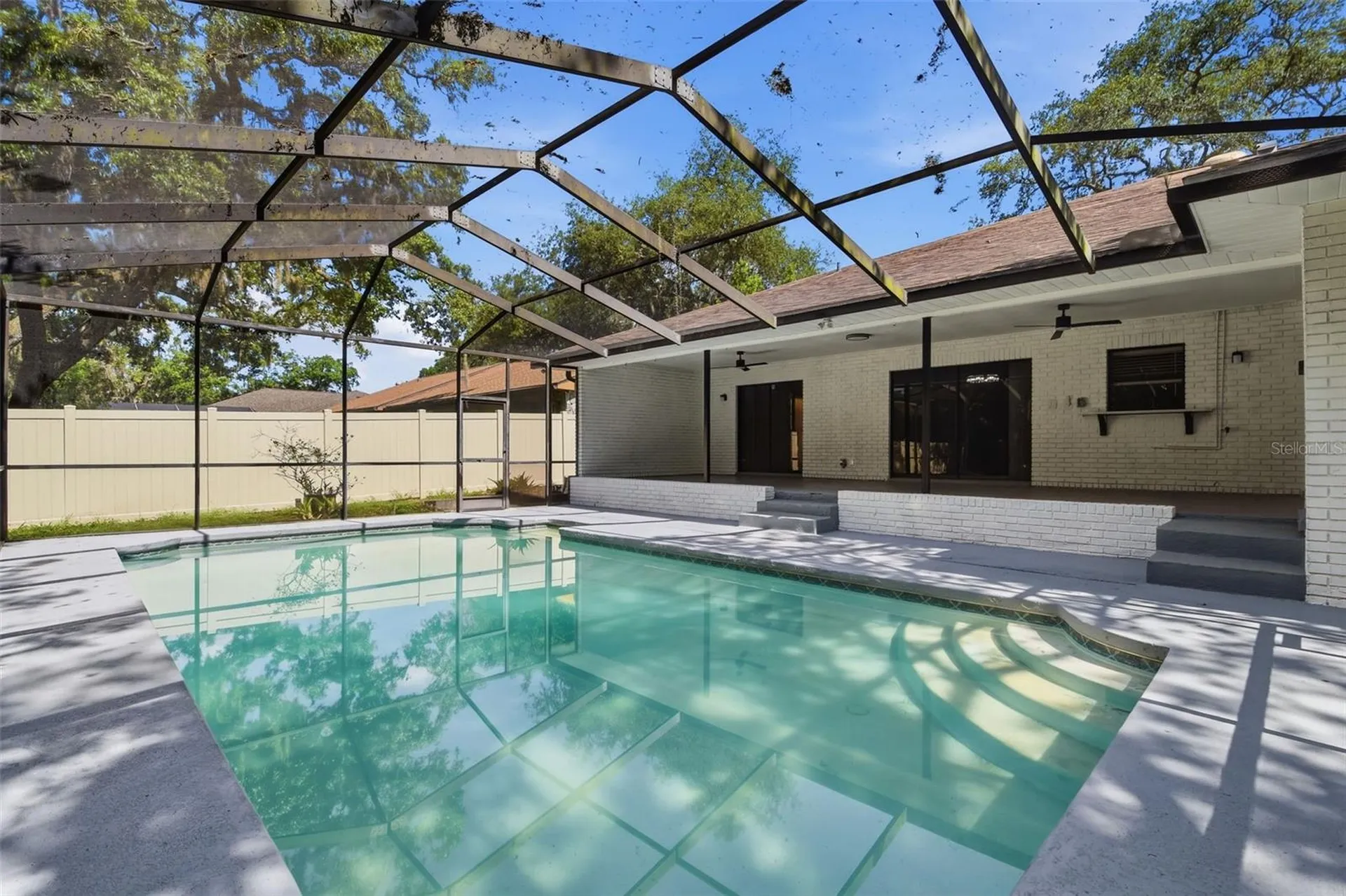 5305 E 127th Avenue Tampa FL 33617