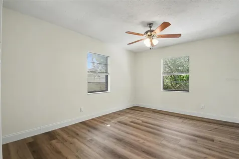 5305 E 127th Avenue Tampa FL 33617