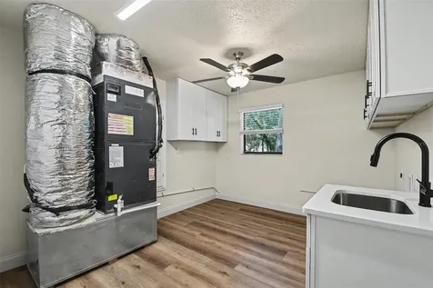 5305 E 127th Avenue Tampa FL 33617