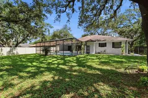 5305 E 127th Avenue Tampa FL 33617