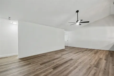 5305 E 127th Avenue Tampa FL 33617