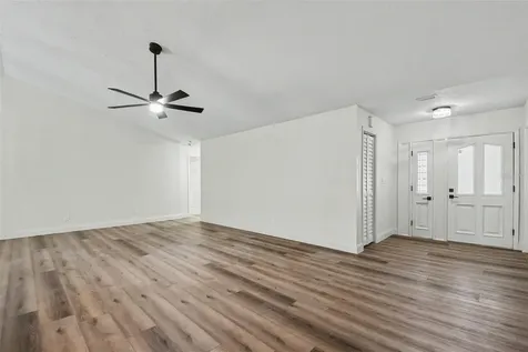 5305 E 127th Avenue Tampa FL 33617