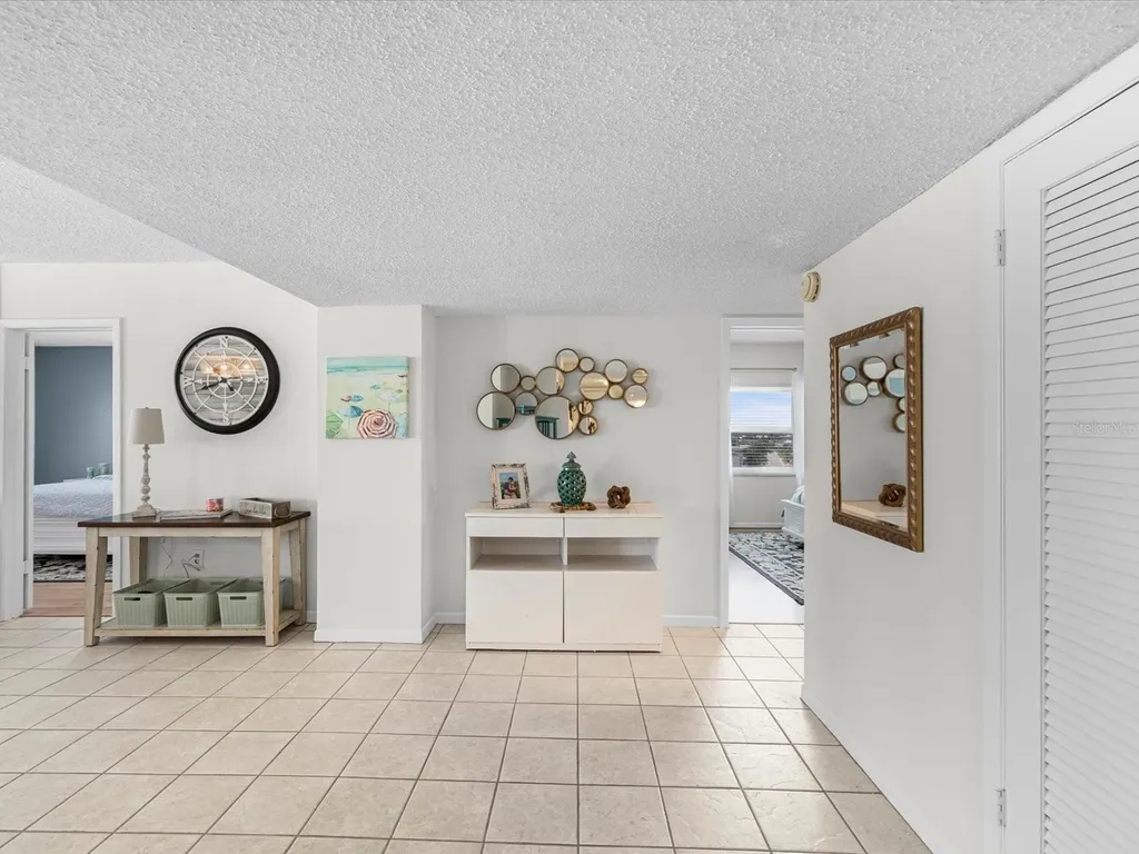 17400 Gulf Boulevard St Petersburg FL 33708