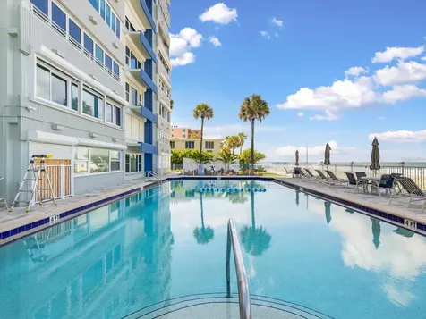 17400 Gulf Boulevard St Petersburg FL 33708