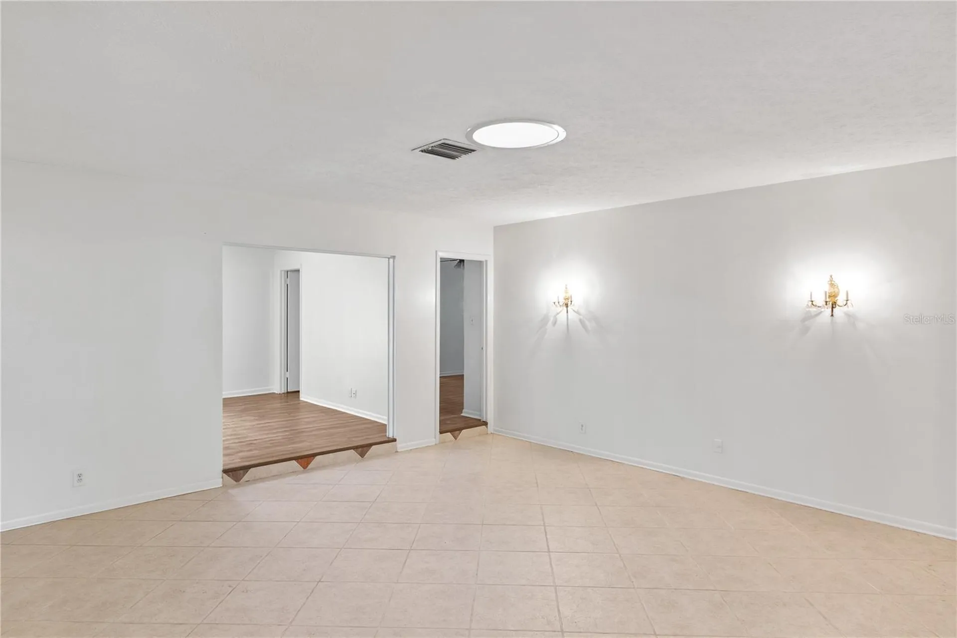 11016 Saginaw Drive Tampa FL 33617