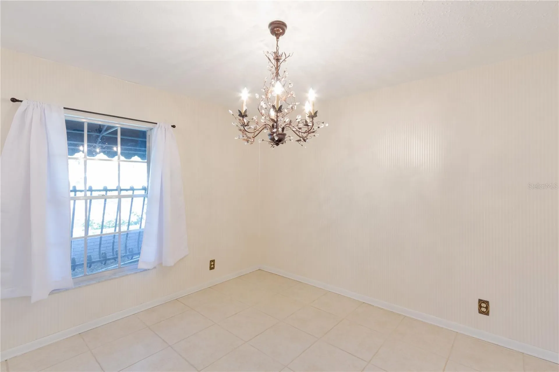 11016 Saginaw Drive Tampa FL 33617
