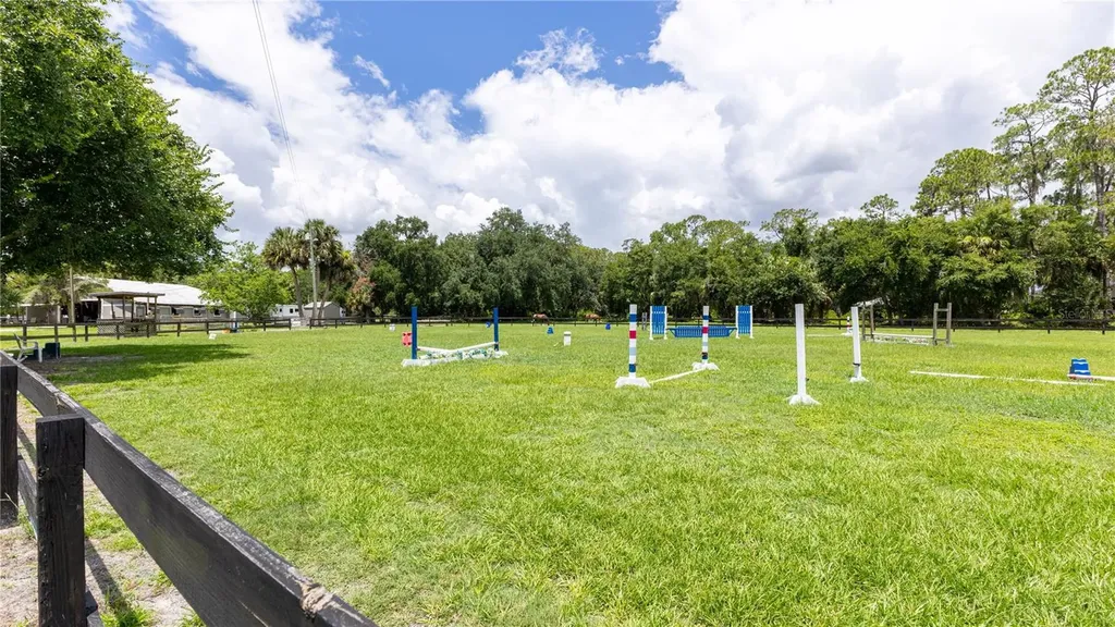 1476 Stone Trail Enterprise FL 32725