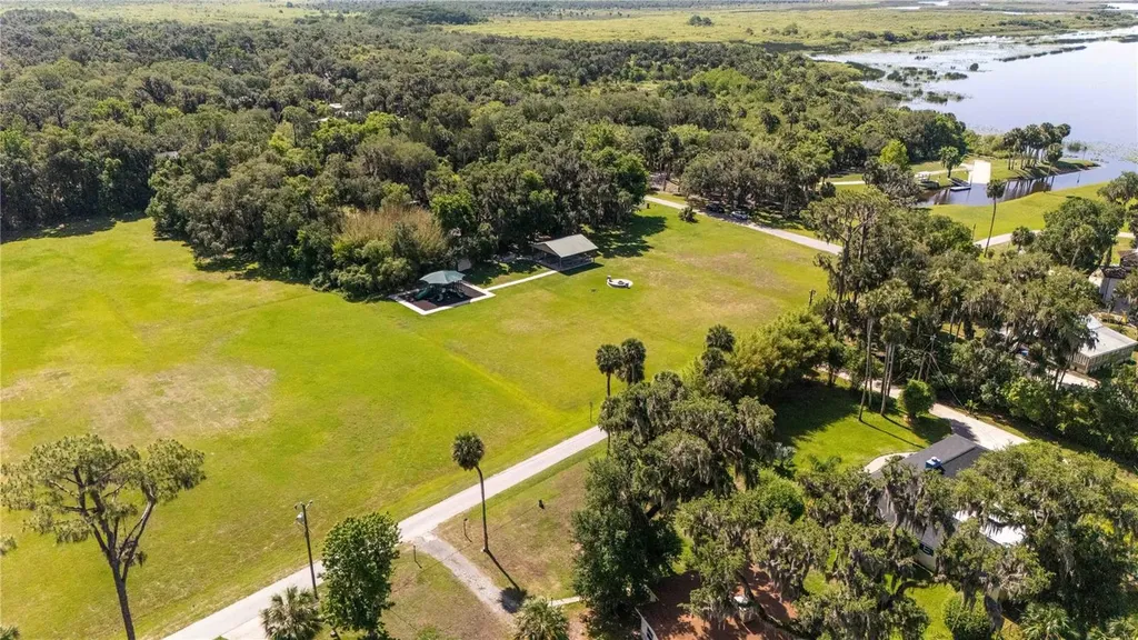 1476 Stone Trail Enterprise FL 32725