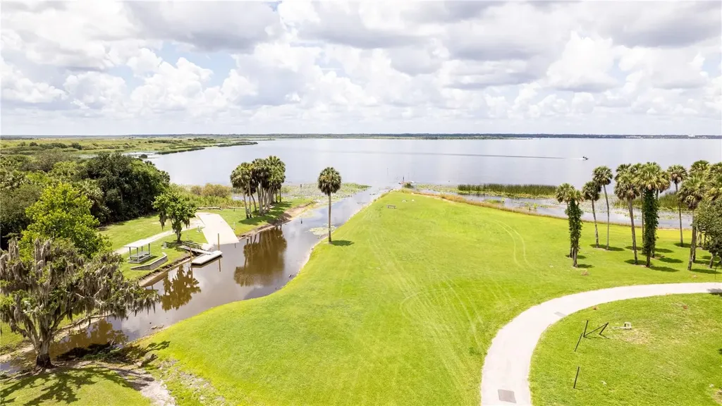 1476 Stone Trail Enterprise FL 32725
